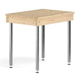 Holztisch mit Beinen aus Edelstahl